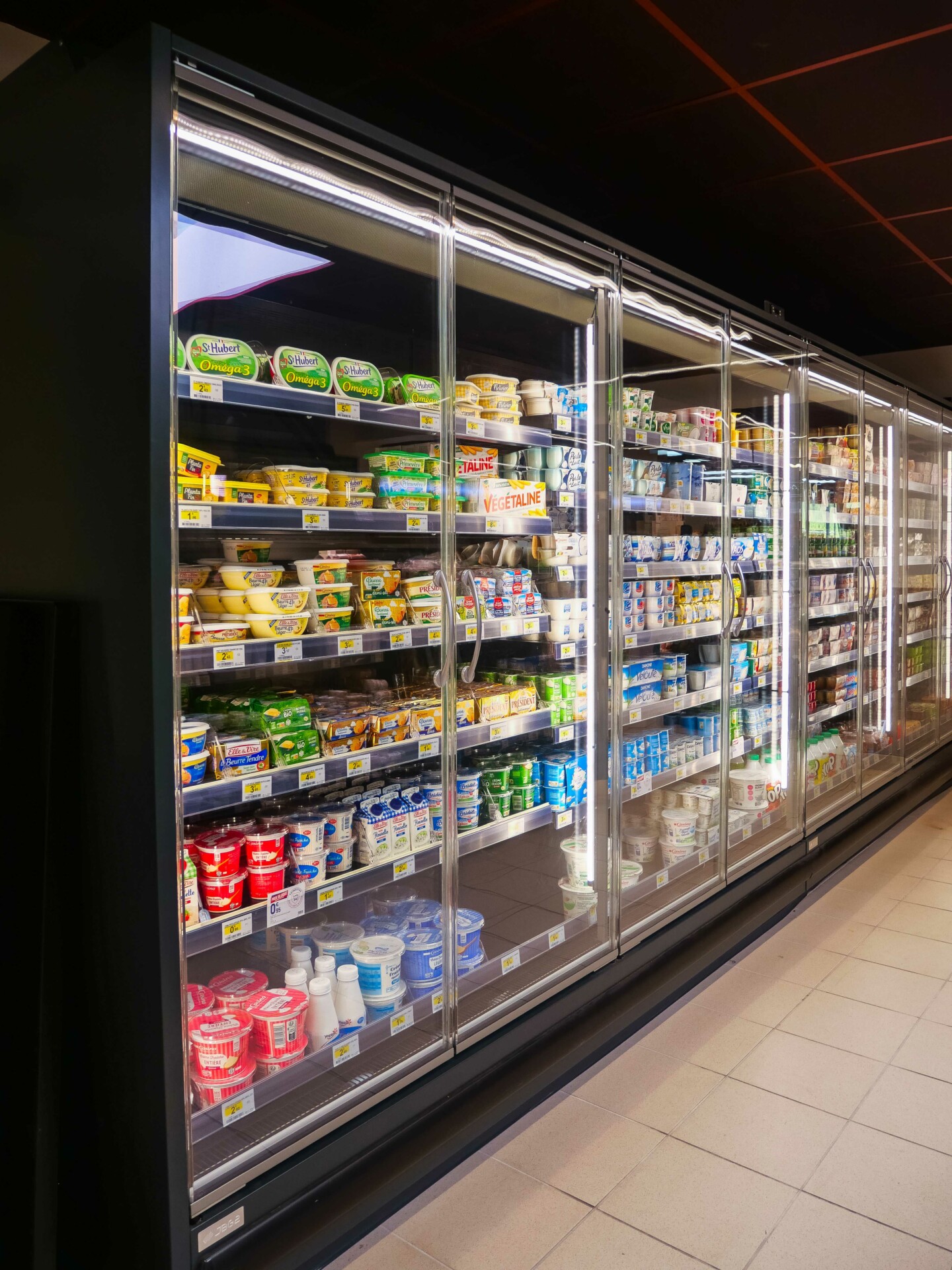 Vitrine réfrigérée libre service pour commerce alimentaire